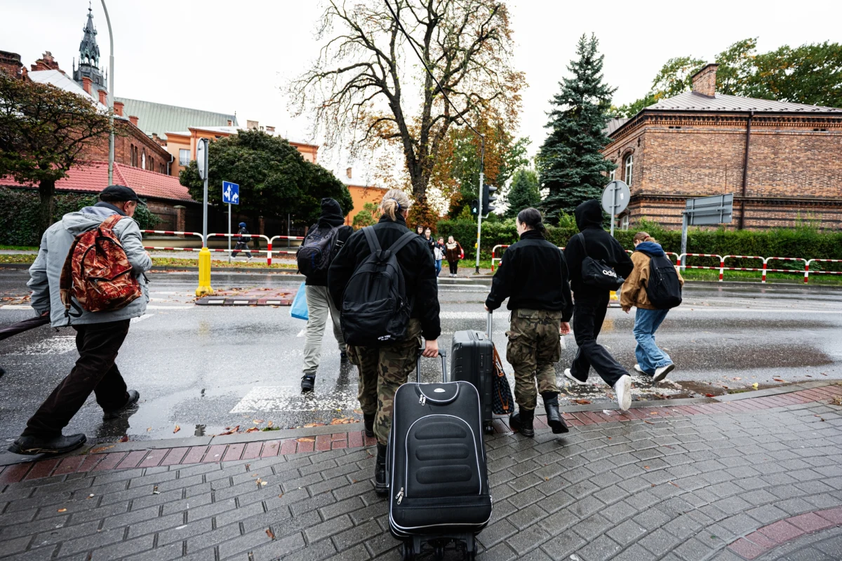 Польша всё сильнее зависит от мигрантов: вклад иностранцев в экономику уже превышает 10% ВВП