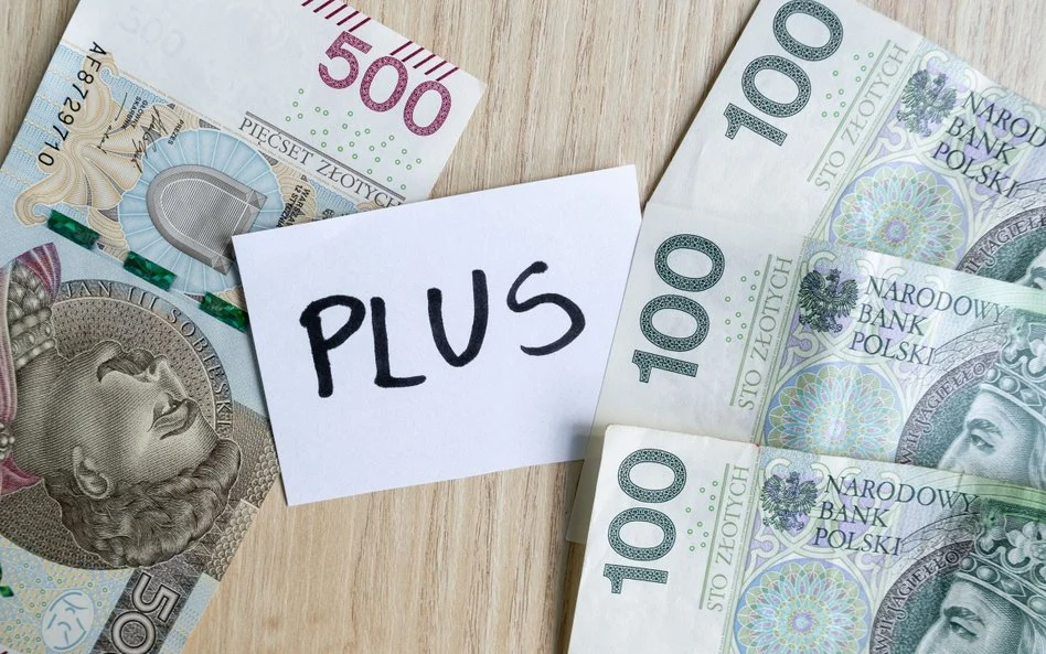 В программе «800+» готовятся изменения: выплаты будут продлеваться автоматически