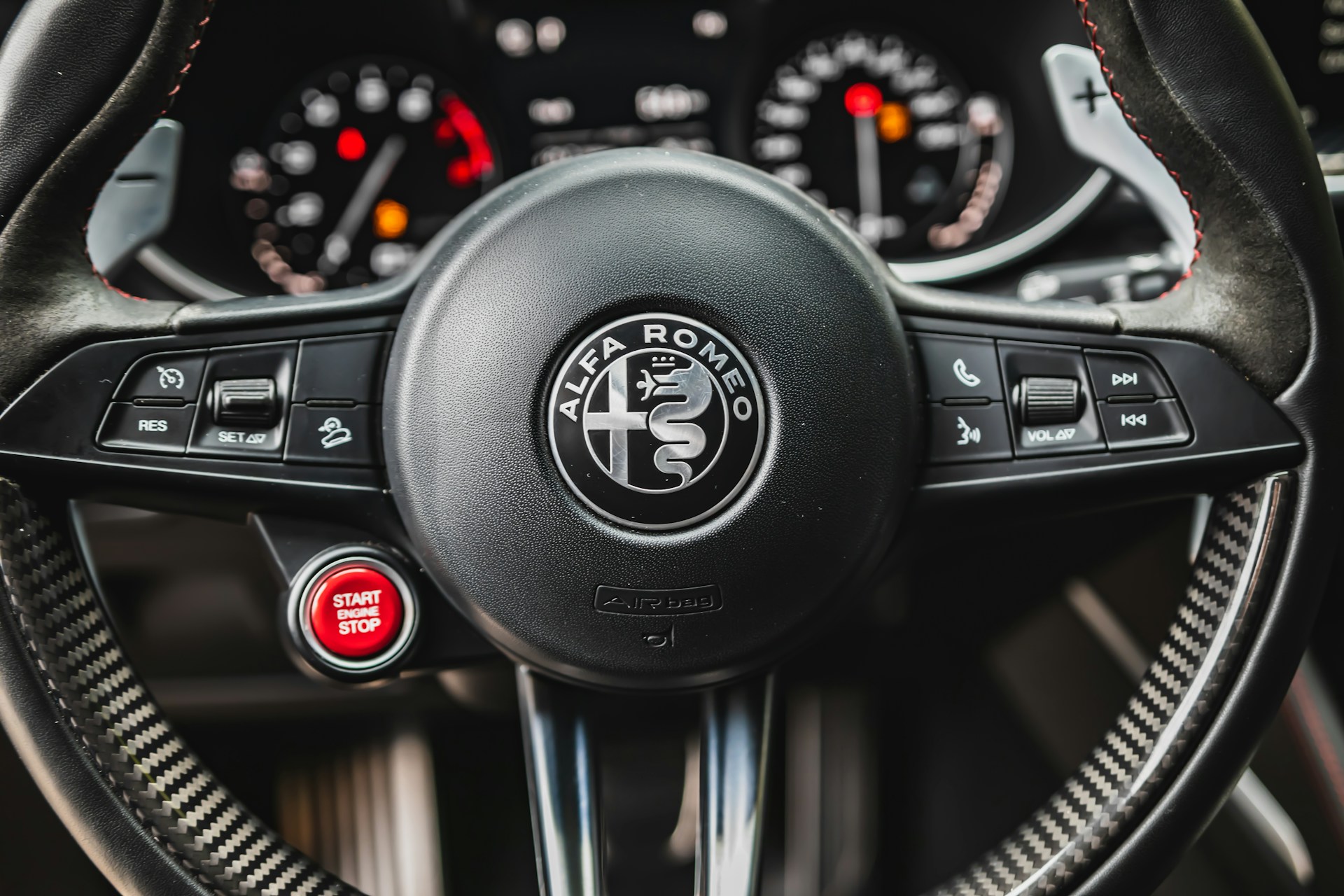 Специализировались на угонах Alfa Romeo. В Гдыне задержали двух мужчин