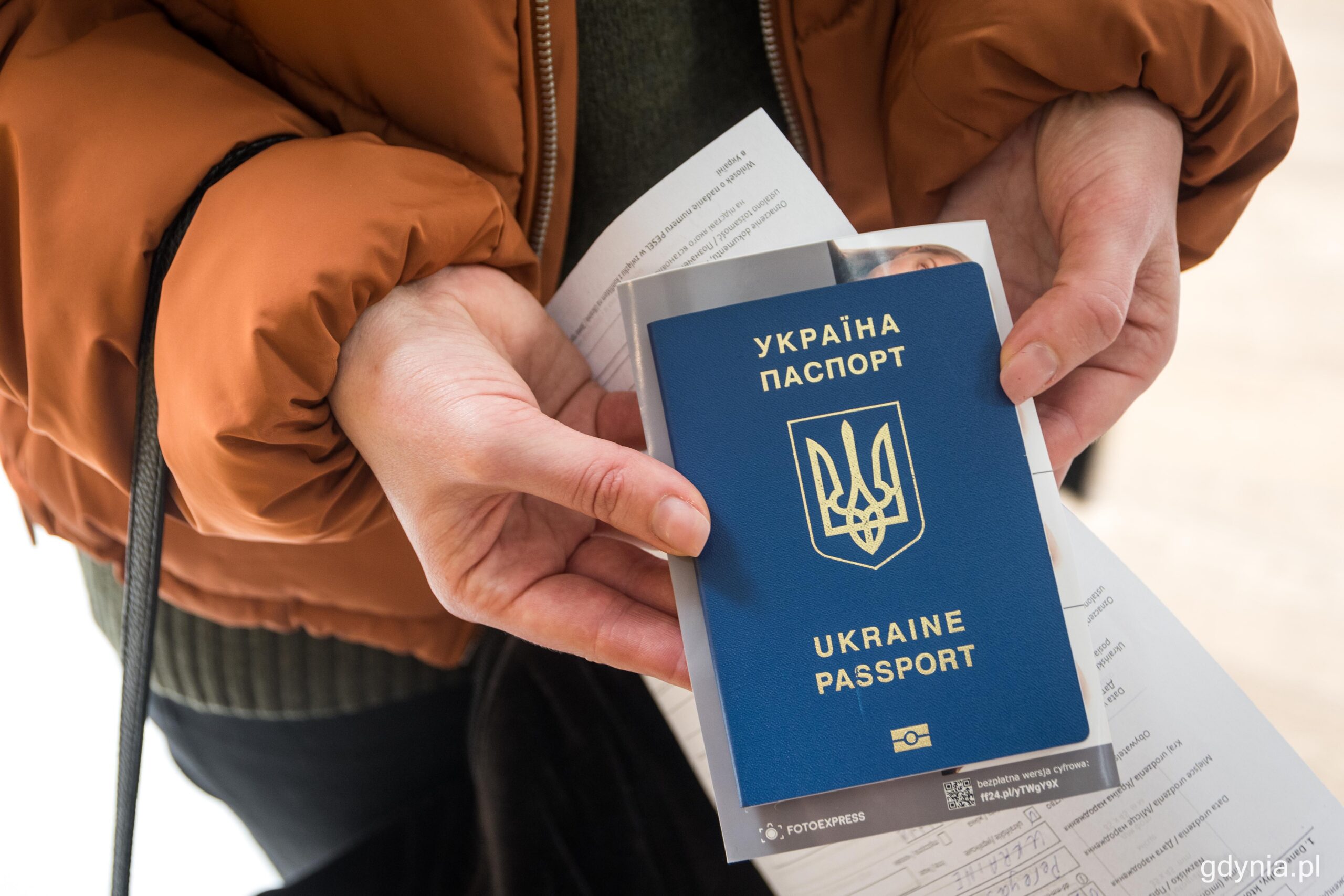 Украинцам с PESEL UKR до 31 августа нужно подтвердить личность в ужонде