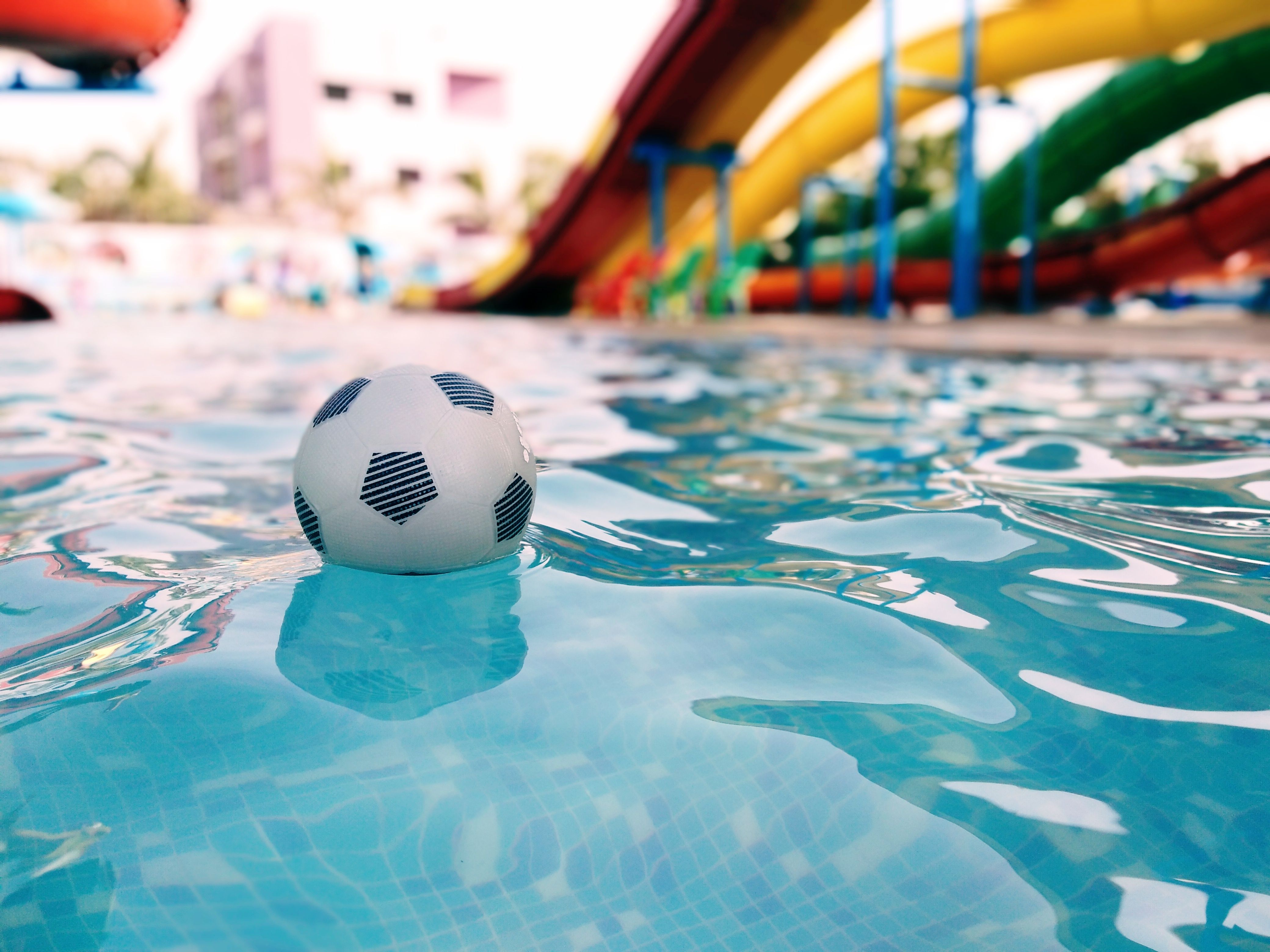 Скидки Aquapark Reda до 50% для владельцев карты жителя Гдыни — бассейны, водные горки и саунариум